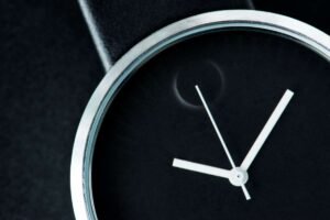 Read more about the article Top 3 Best Large Wall Clock With Toughened Glass cover to purchase in 2026.